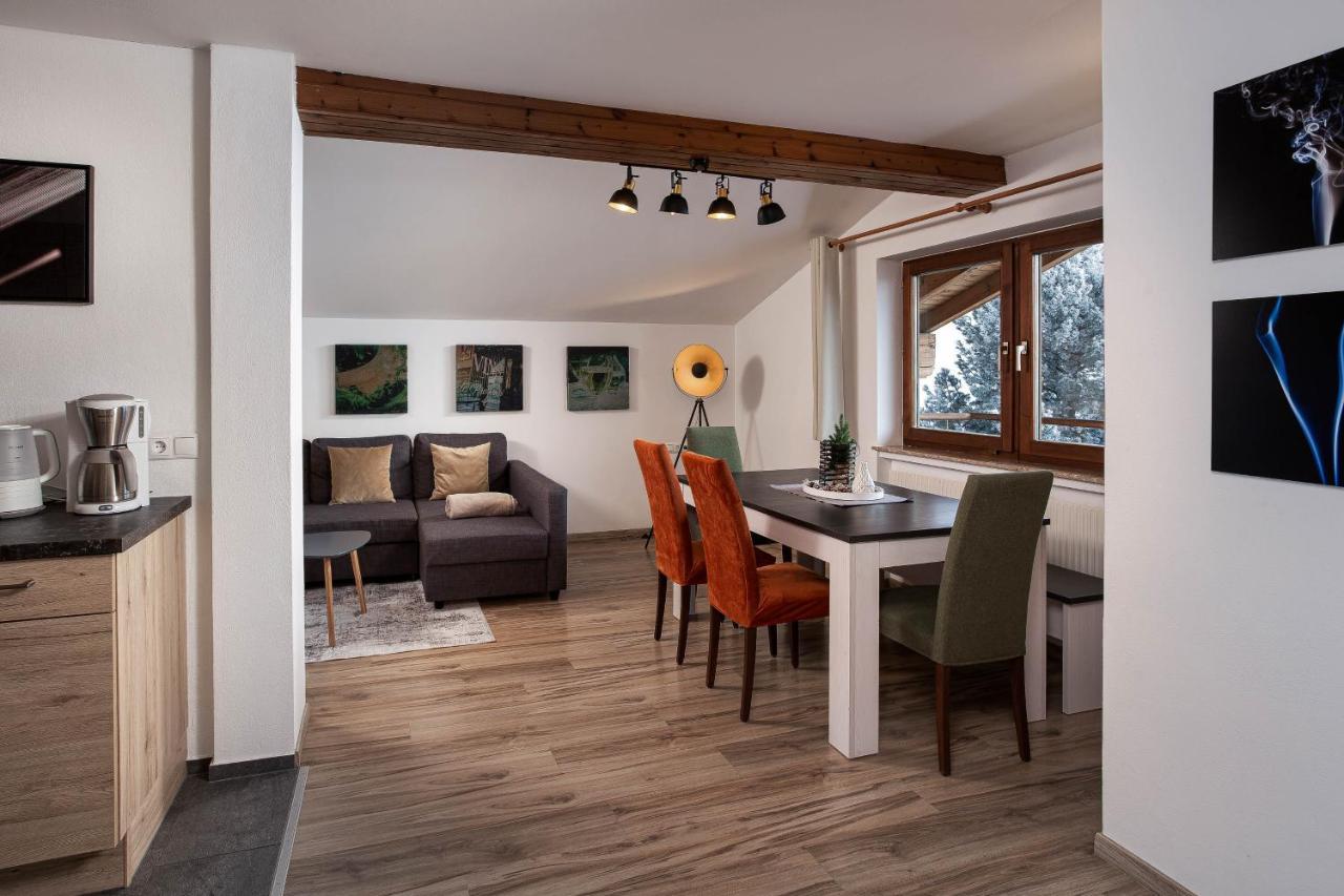 Alpine View Apartments นีเดิร์นซิลล์ ภายนอก รูปภาพ